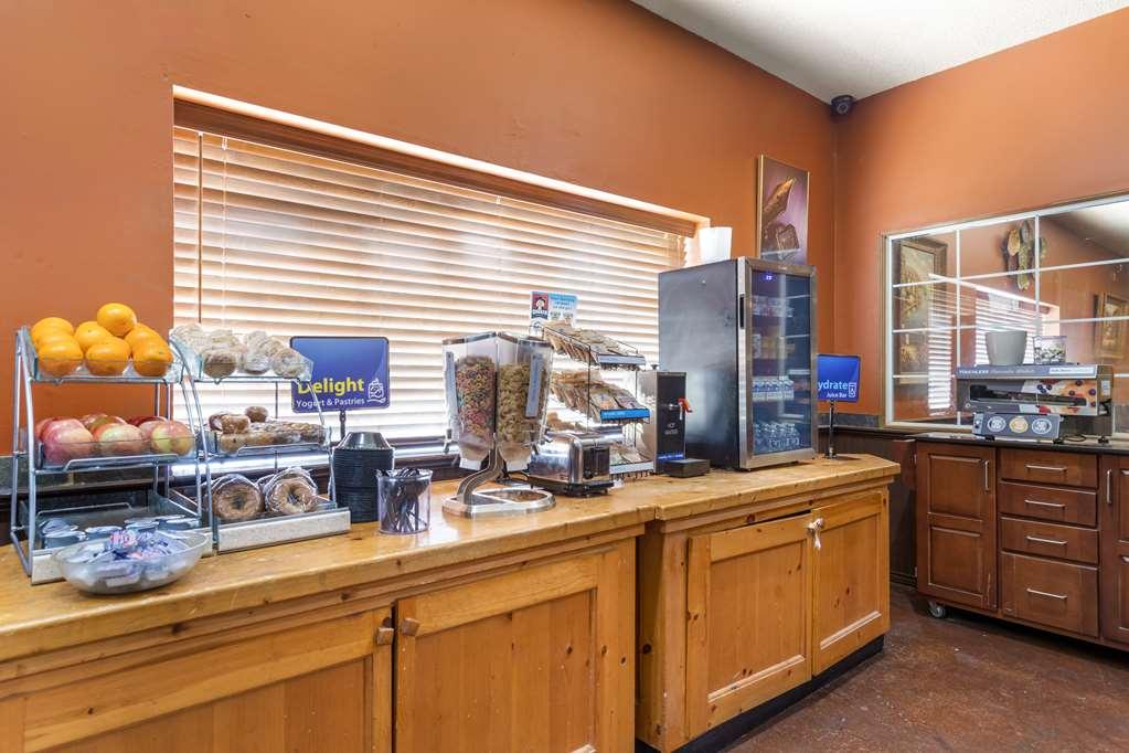 Best Western Sunday House Inn Kerrville Dış mekan fotoğraf