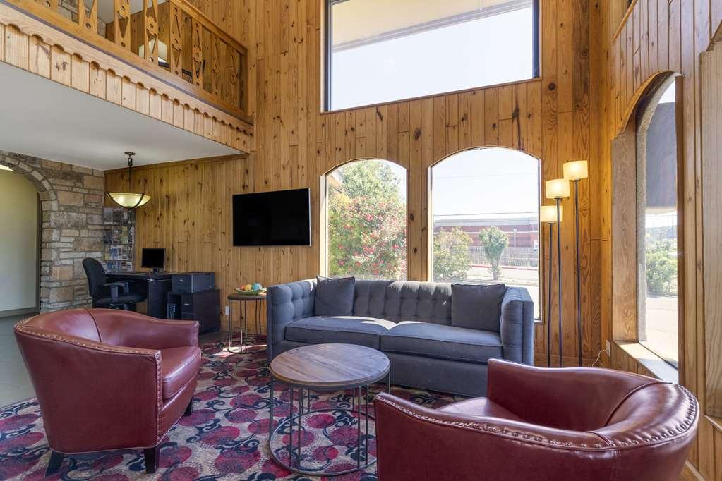 Best Western Sunday House Inn Kerrville İç mekan fotoğraf