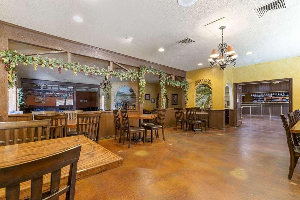 Best Western Sunday House Inn Kerrville Dış mekan fotoğraf